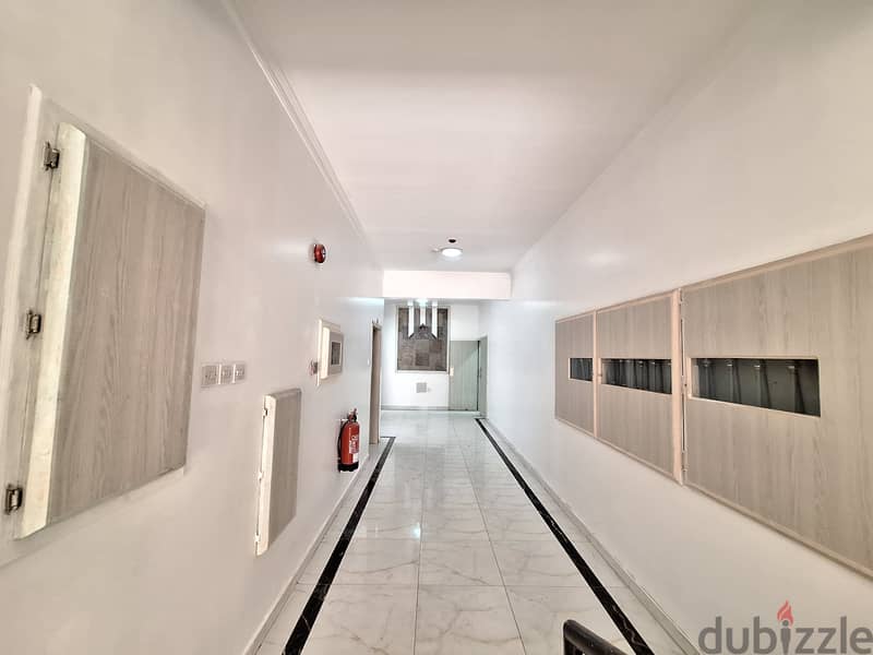 Special Offer!!! l 01 Month Free | 3 Bhk With 4 Bathroom | In Arad 19