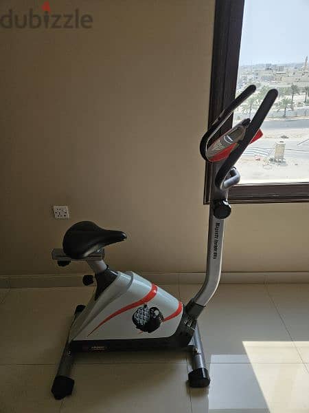 upright bike magnetic 3