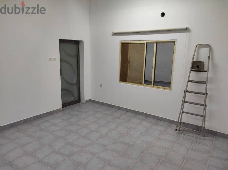 4 Room 4 Bathroom,hall,kitchen spacious ground floor near mosque flat 7