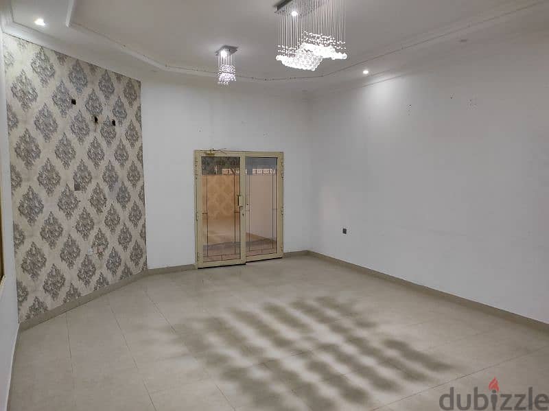 4 Room 4 Bathroom,hall,kitchen spacious ground floor near mosque flat 12