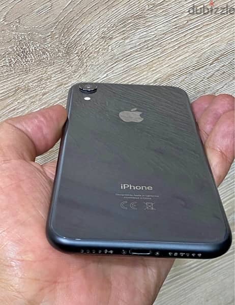 iPhone XR 64 GB 2