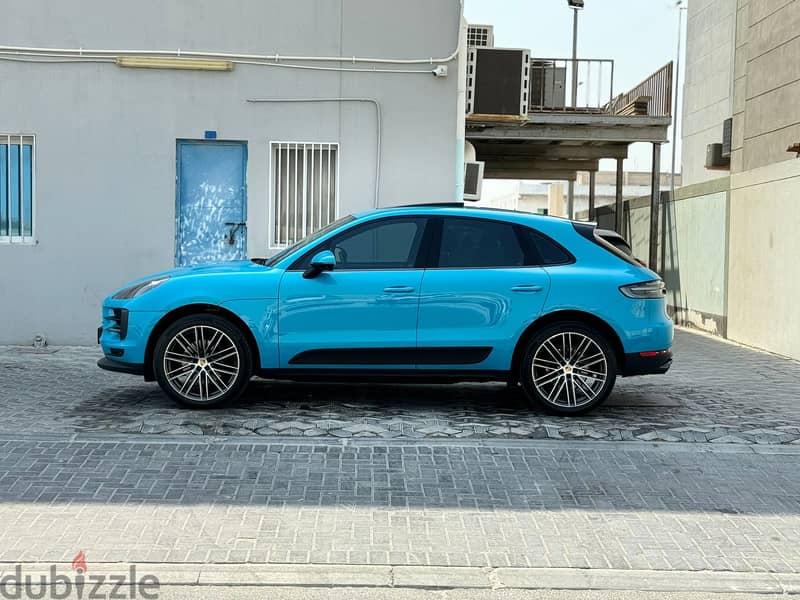 Porsche Macan 2021 blue 2