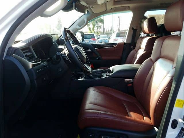 2017 Lexus LX 570 4WD Automatic, Excellent condition 4