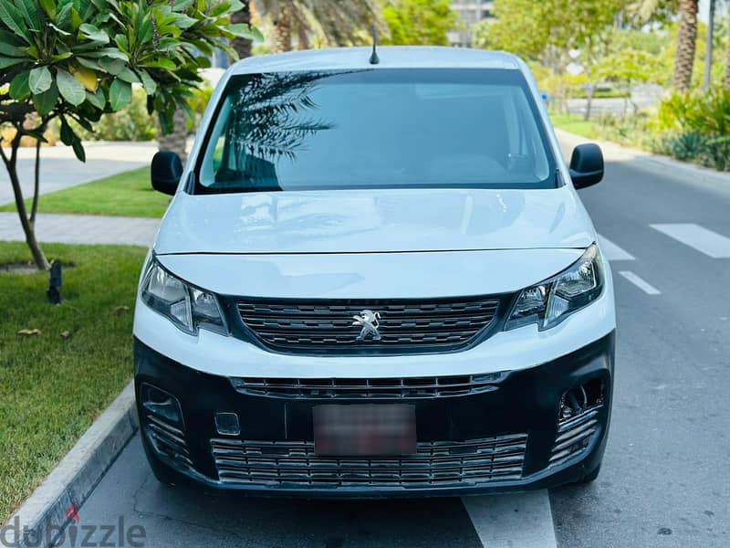 Peugeot Partner 2022 VERYWELL MAINTAINED CALL OR WHATSAPP ON 33239169 3