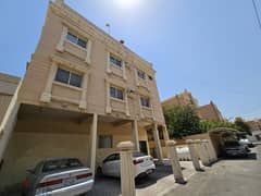 Mob. 33180618 Building 4 sale/ Muharraq in a very good location 0