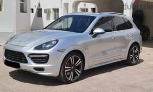 Porsche Cayenne GTS 2014 Red Interior full insurance