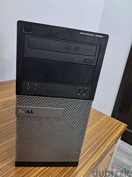 dell i5-4460 8GB RAM  + dell e1916h monitor 1