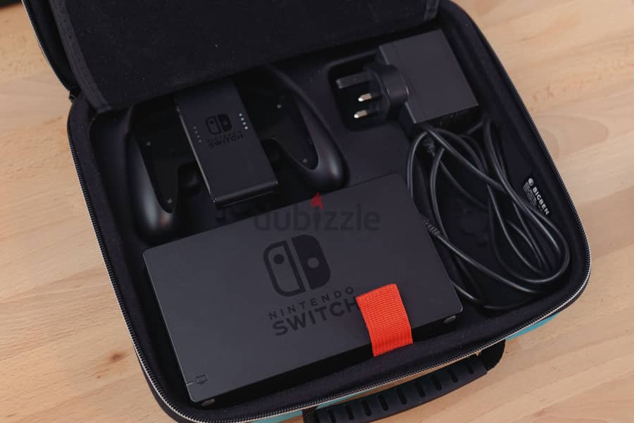 Nintendo Switch V1 512GB - Modded - Perfect Conditon with Box 2