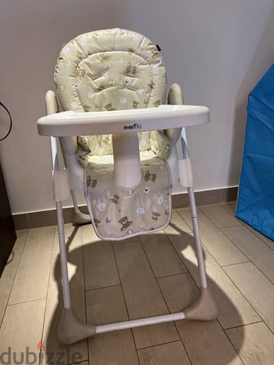 Baby chair by Evenflow