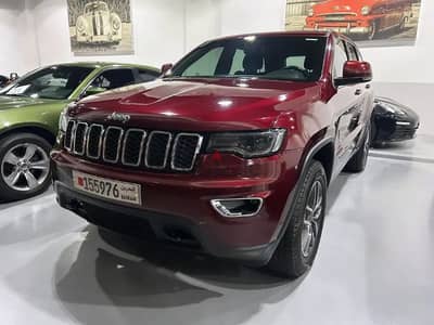 Jeep Grand Cherokee Laredo 2020 73000 km V6 3.6L under warranty