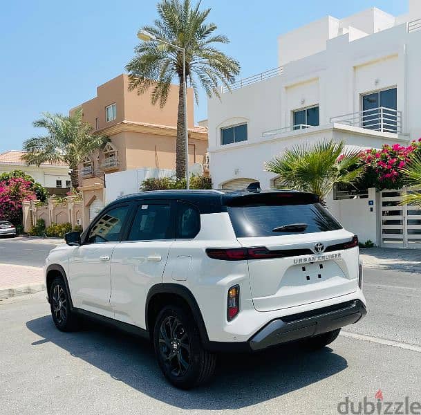 New Toyota Urban Cruiser 2024 model zero km for sale. . . 10