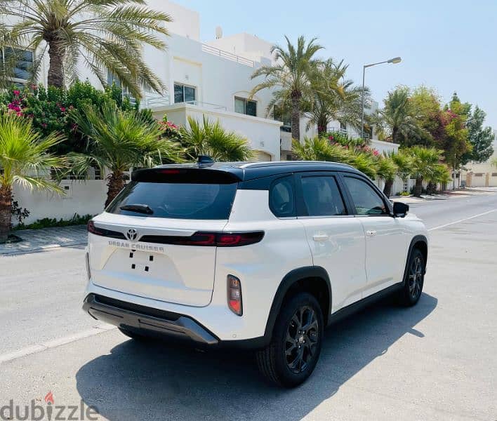 New Toyota Urban Cruiser 2024 model zero km for sale. . . 11