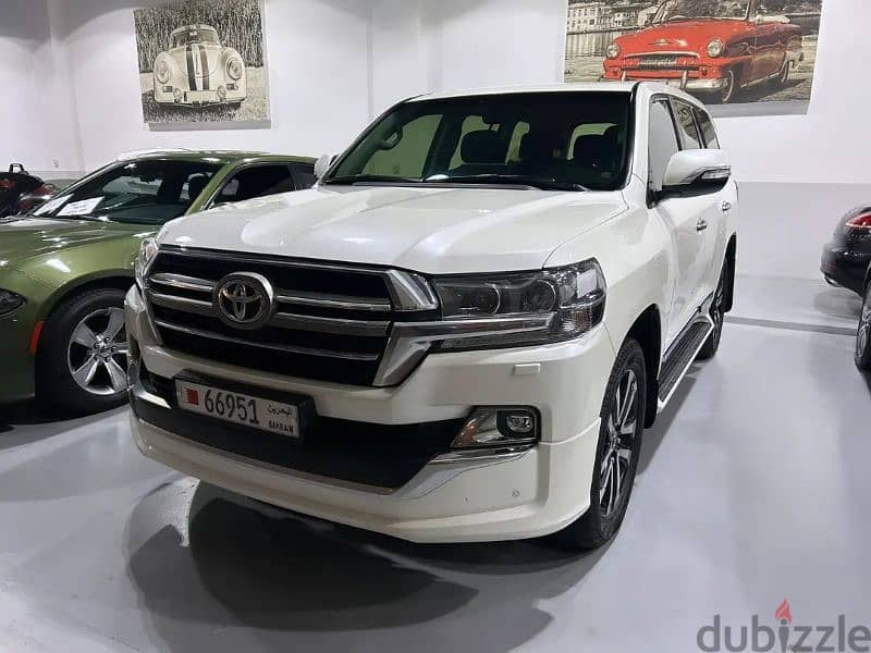 Toyota Land Cruiser Grand Touring  GXR 2019 V8 4.6L Agent maintained 1