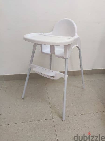 High Chair 0