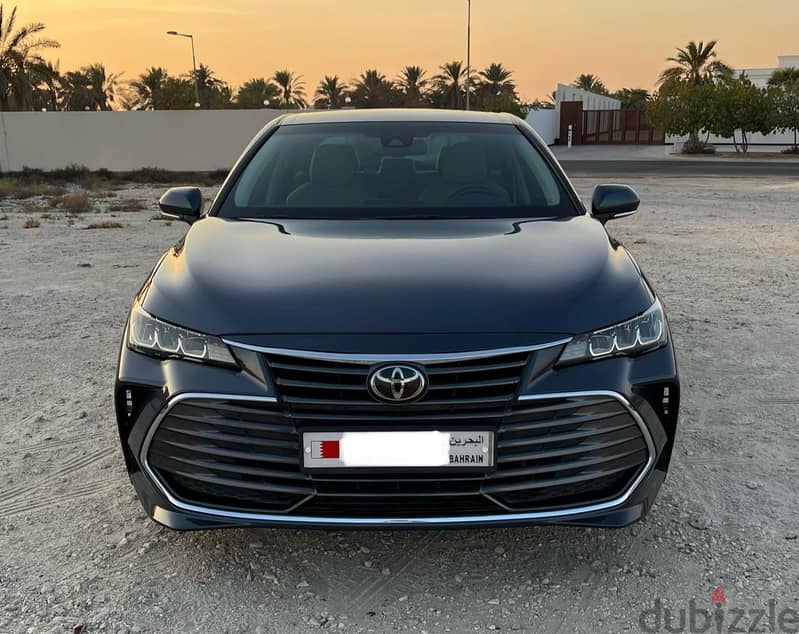 Toyota Avalon 2020 XLE 2