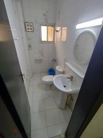 Room For Rent -1 Bedroom With Bathroom Available In Fully Furnished 2 3