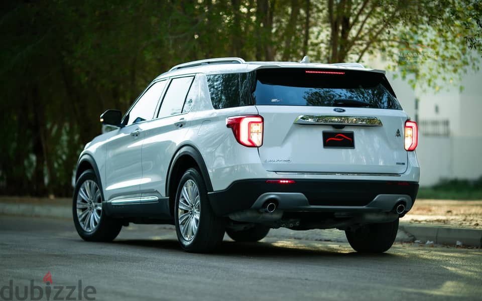 Ford Explorer 2021 4