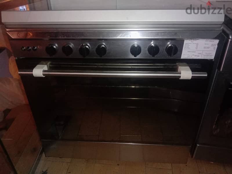 5 Burner with oven 1