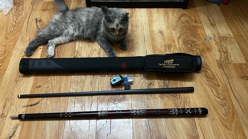 Billiards cue for sale urgent!! 1