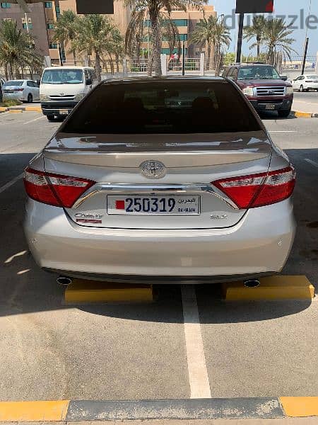 Toyota Camry 2017 4