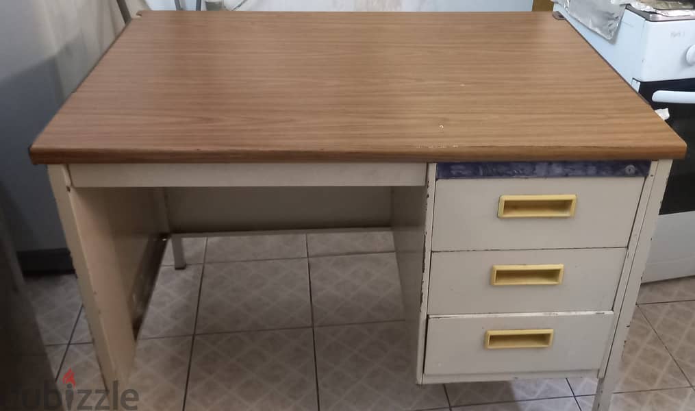 2 Simple Office and home tables for sale 0