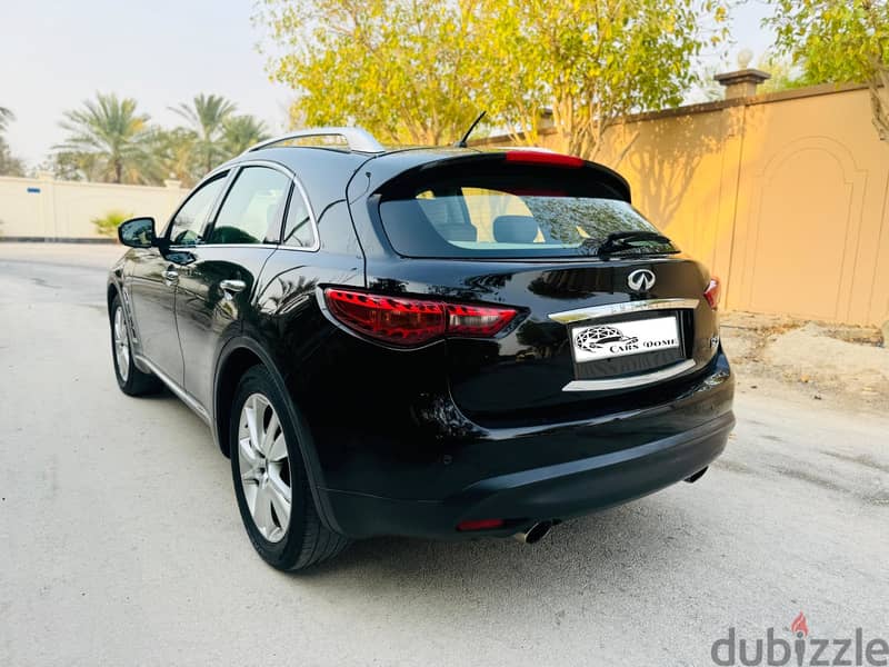 Infiniti FX45/FX35 2012 FX35 3