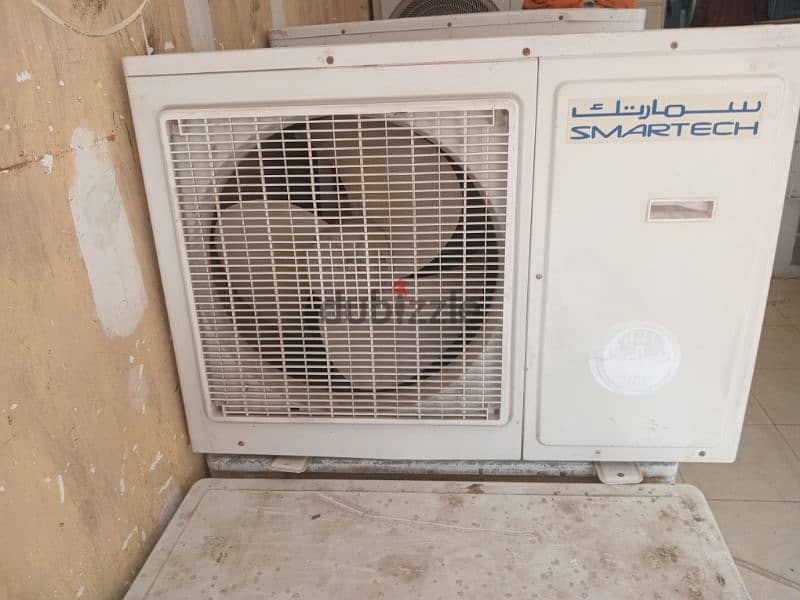 3ton Ac for sale good condition good working six months wornty 4