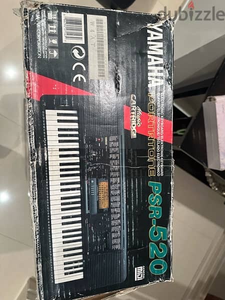 Yamaha Electric Keyboard 8