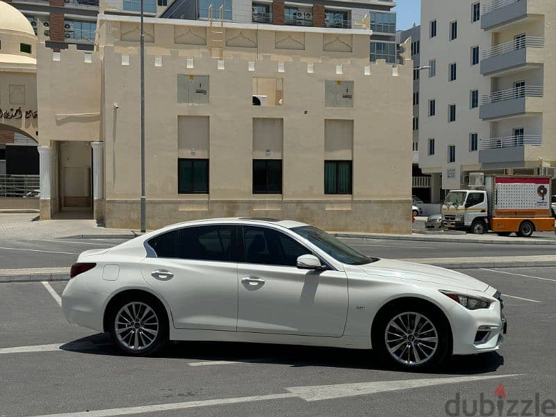 Infiniti Q50 2018 clean Car 2