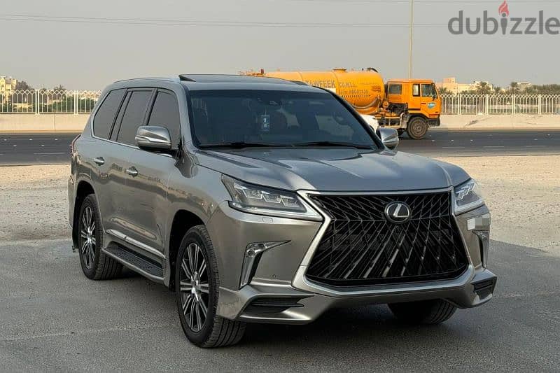 2019 model Lexus LX 570S 0