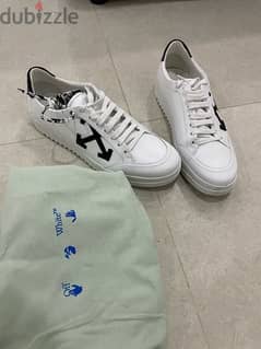 حذاء off white اصلي 0