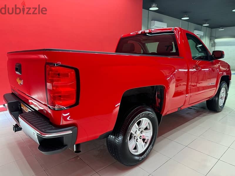 Chevrolet Silverado 2018 4