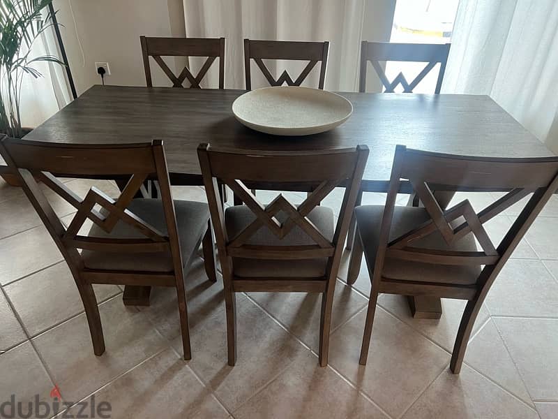 Ashley dining table with 8 chairs , life curve wood top 4