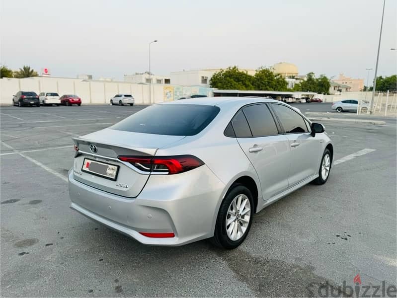 Toyota Corolla Hybrid 2020 for Sale - Single owner use 4