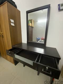 Dressing Table For sale