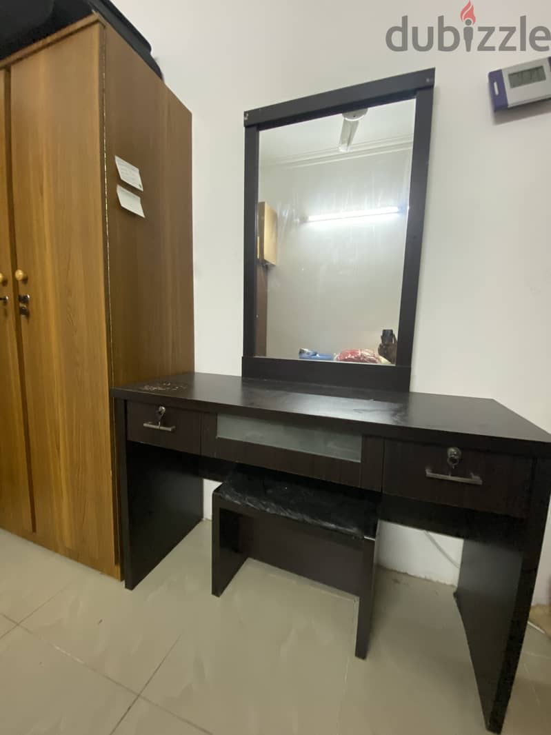 Dressing Table For sale 1