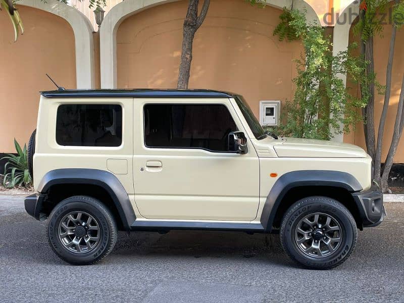 2022 model Suzuki Jimny (Under warranty) 2