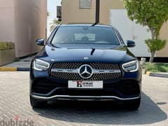 2021 modwl Mercedes GLC 200