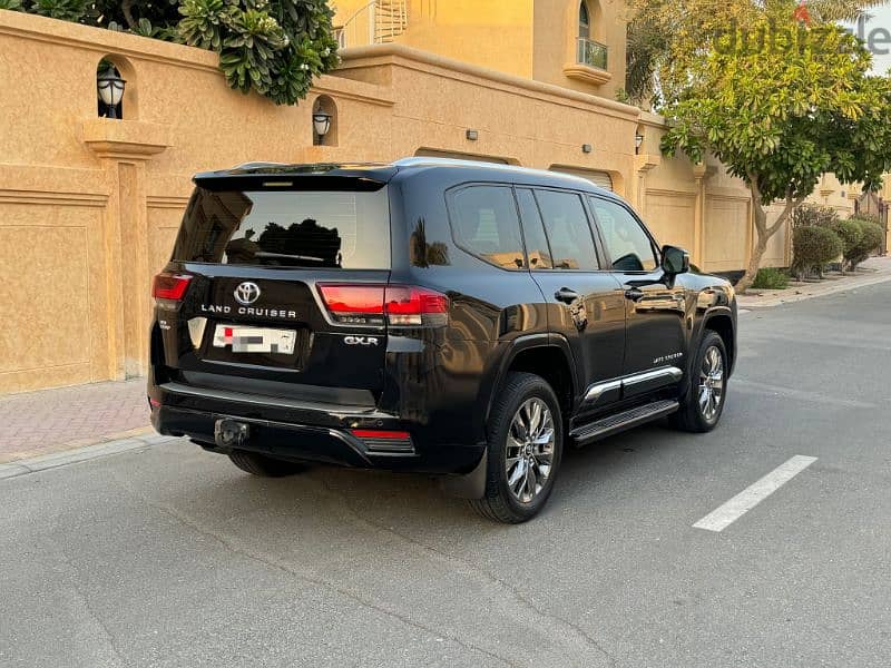 2023  Land Cruiser GXR Twin Turbo 4