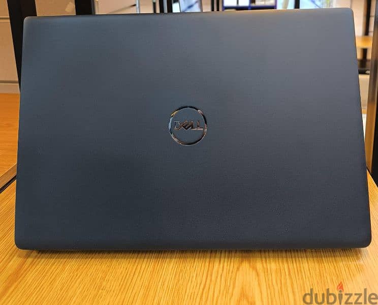 10TH GENERATION DELL LAPTOP 3510 INTEL CORE i5, SAME AS NEW 2