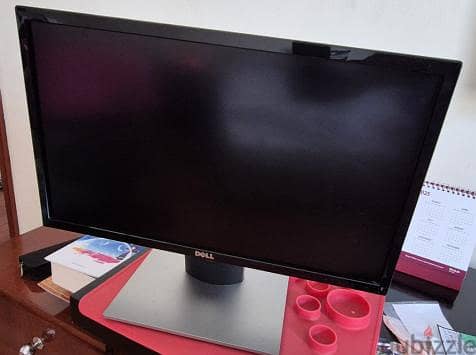 Dell 22 inch Monitor; model - Dell SE2216H 2