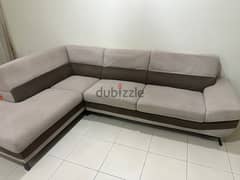 good condition  kind size bed and sofa set and Bahrain gas cylinder 0