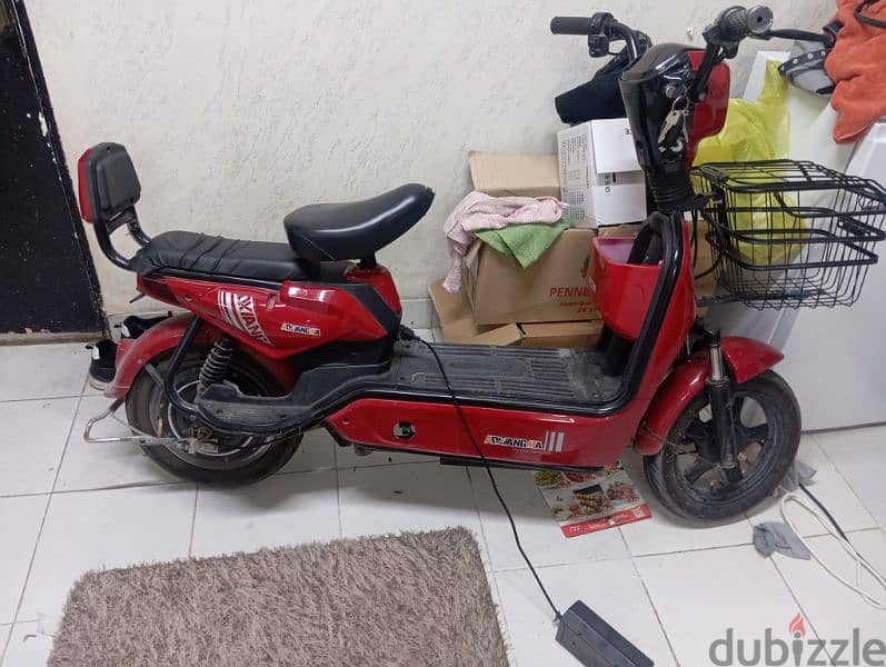 Good condition with one tire free 0