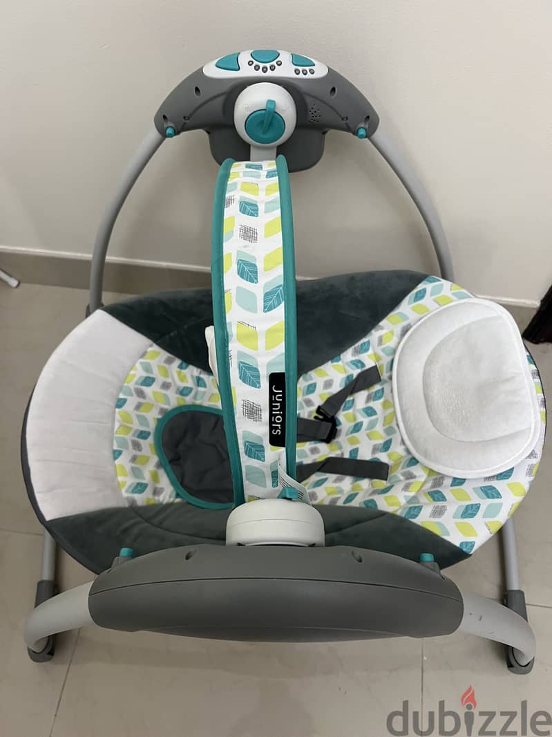 Junior Baby swing 1