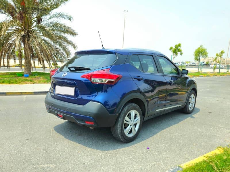 Nissan Kicks 2020 Well Maintained Car Urgently for Sale 3