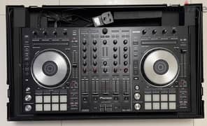 Pioneer DDJ SX2 with Flight Case