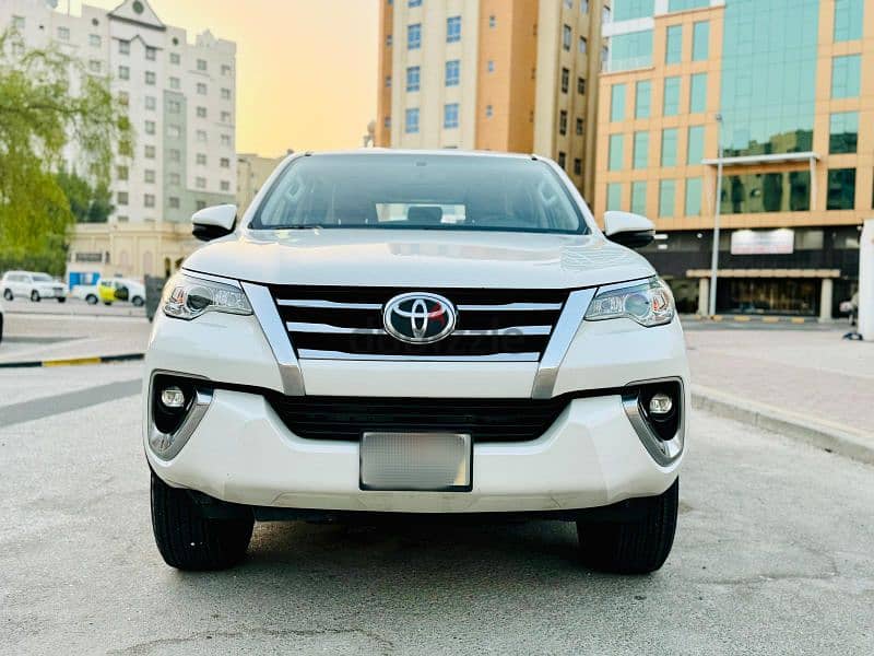 Toyota Fortuner 2019 2.7L SINGLE OWNED ZERO ACCIDENT 7 SEATER SUV SALE 1