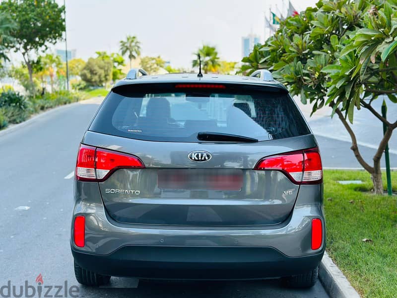 Kia Sorento 2013 MODEL 7 SEATER SUV JEEP CALL OR WHATSAPP ON 33239169 4