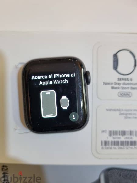 Apple watch series 5 with box and accessories 0