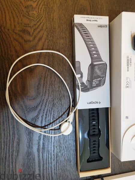 Apple watch series 5 with box and accessories 6